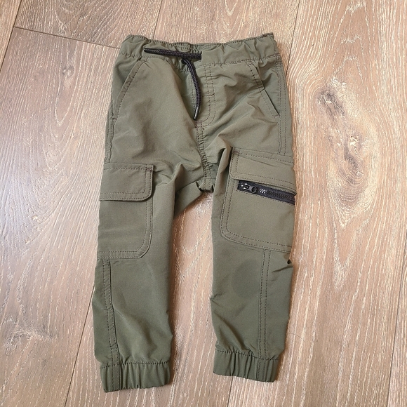 Cat & Jack Toddler Boys Cargo Jogger Pants Army Green w Zipper Pocket - Picture 1 of 8